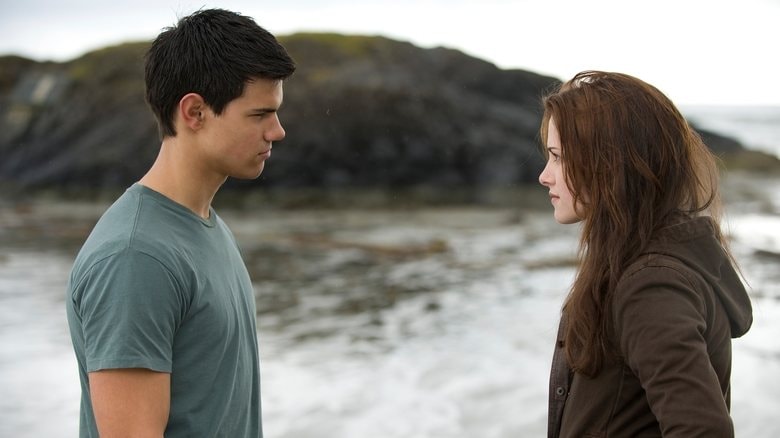 The Twilight Saga: New Moon background